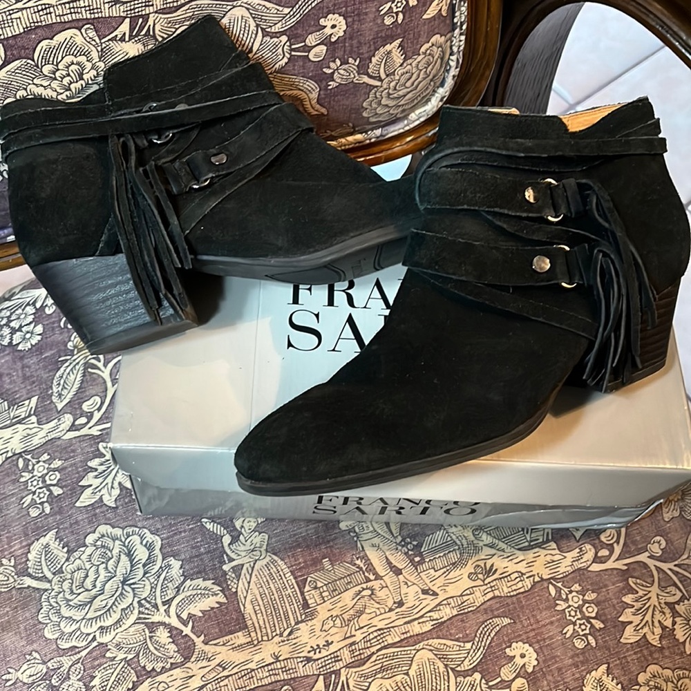 FRANCO SARTO SUEDE LEATHER ANKLE BOOTS 🥾
